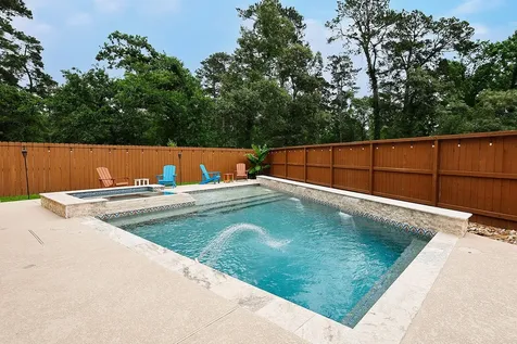 2111 Woodland Elm Lane Conroe TX 77384