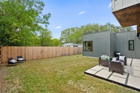 4407 Merle Drive B Austin TX 78745