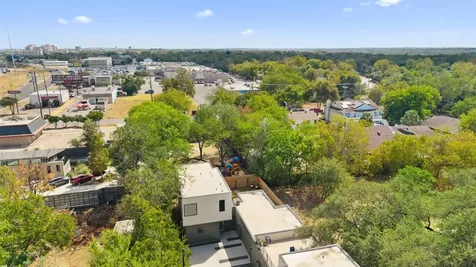 4407 Merle Drive B Austin TX 78745