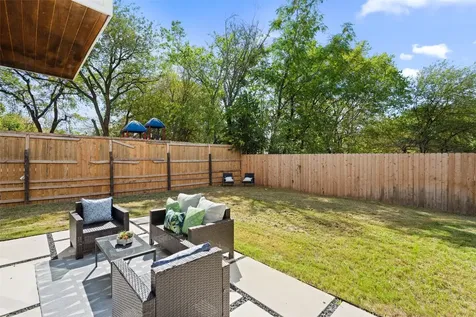 4407 Merle Drive B Austin TX 78745