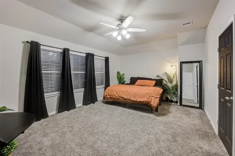 522 N 6th Street La Porte TX 77571