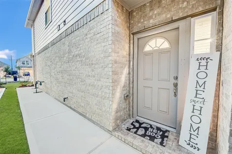 522 N 6th Street La Porte TX 77571