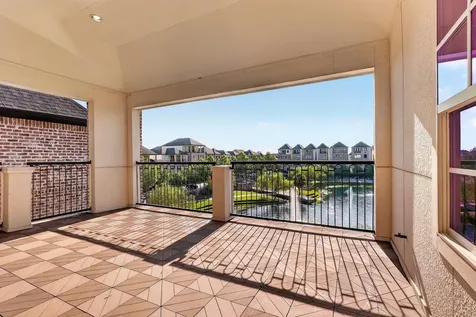 2713 Kinsley Oaks Drive Houston TX 77007