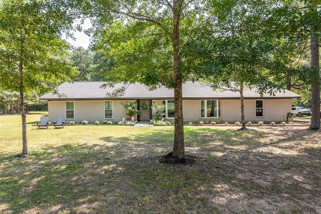 200 Jena Lane Lumberton TX 77657
