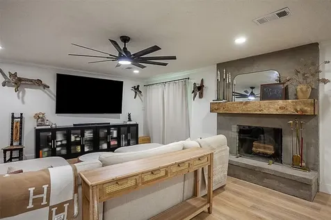 200 Jena Lane Lumberton TX 77657