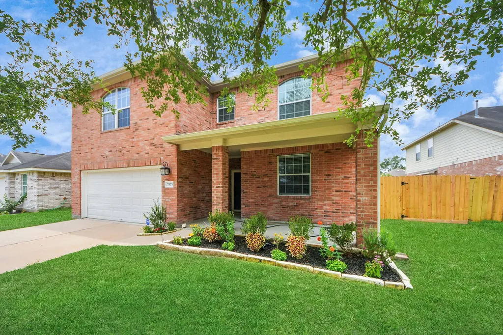 7925 Diamond Oak Drive Texas City TX 77591