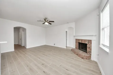 7925 Diamond Oak Drive Texas City TX 77591