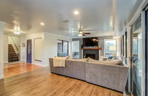 16707 Fernwood Way Houston TX 77058