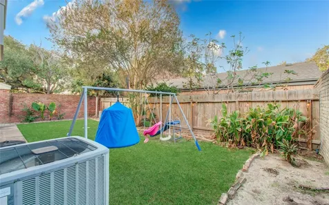 16707 Fernwood Way Houston TX 77058