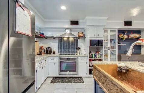 16707 Fernwood Way Houston TX 77058