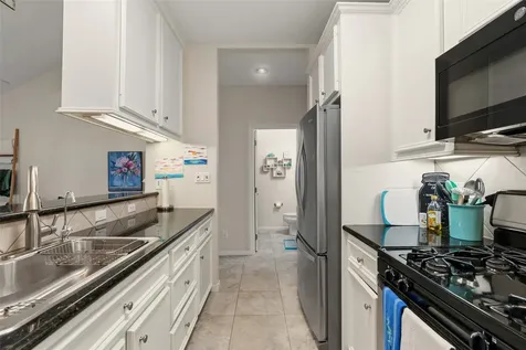 3100 75th Street 13 Galveston TX 77551