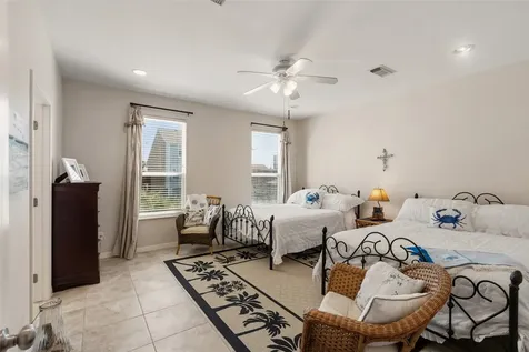 3100 75th Street 13 Galveston TX 77551