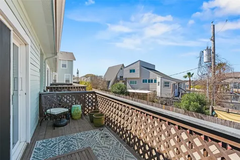 3100 75th Street 13 Galveston TX 77551