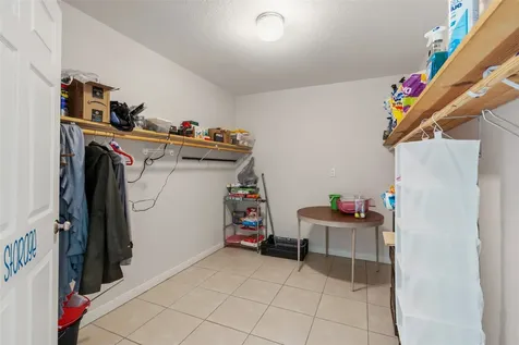 3100 75th Street 13 Galveston TX 77551