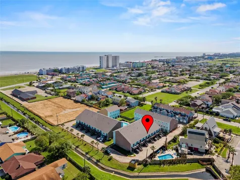 3100 75th Street 13 Galveston TX 77551