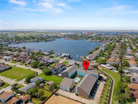 3100 75th Street 13 Galveston TX 77551
