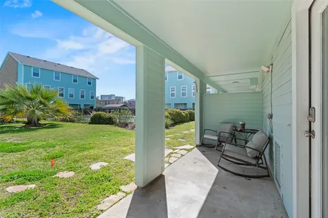 3100 75th Street 13 Galveston TX 77551