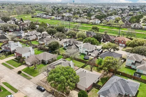 18319 Willow Moss Drive Katy TX 77449