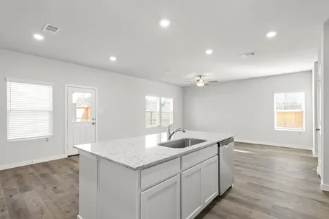7819 Bergamot Circle Magnolia TX 77354