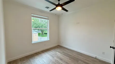 110 Cove Place Court Conroe TX 77356
