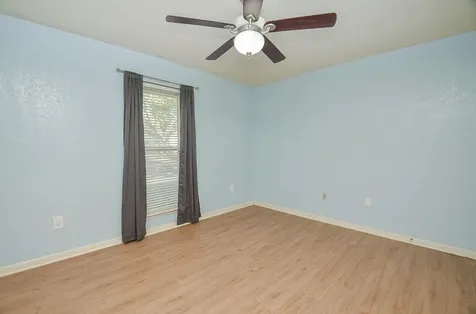2624 Del Monte Avenue Bay City TX 77414