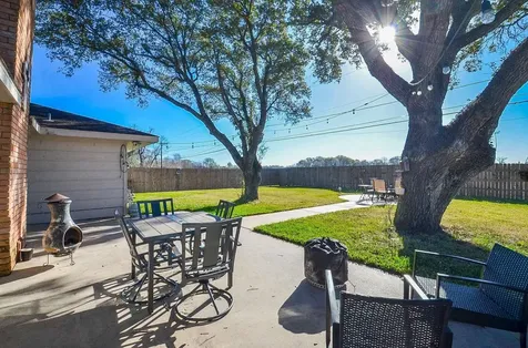 2624 Del Monte Avenue Bay City TX 77414