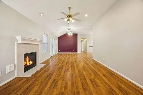 1863 Creek Drive Houston TX 77080