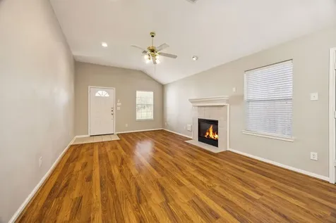 1863 Creek Drive Houston TX 77080