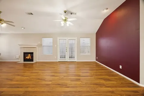1863 Creek Drive Houston TX 77080