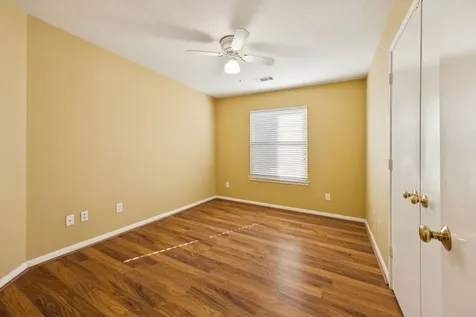 1863 Creek Drive Houston TX 77080