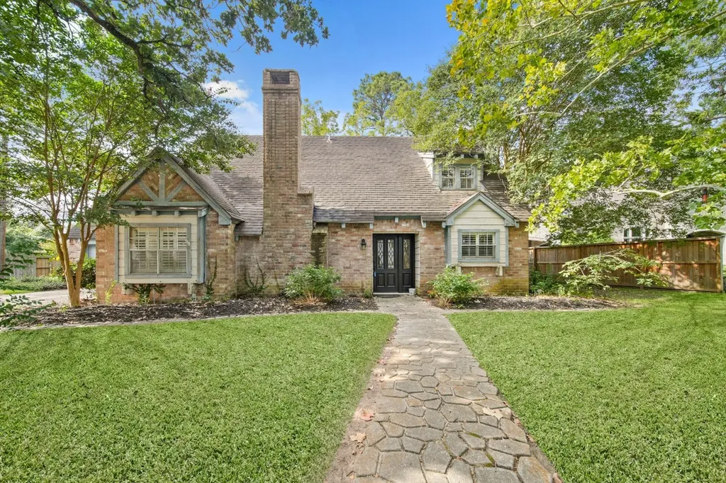 13107 Paradise Valley Drive Houston TX 77069