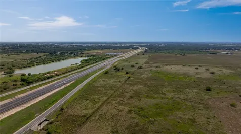 18804 Zac Lentz Parkway Victoria TX 77905