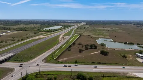 18804 Zac Lentz Parkway Victoria TX 77905