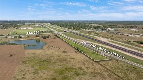 18804 Zac Lentz Parkway Victoria TX 77905