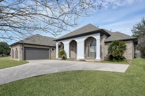 135 April Waters Drive N Montgomery TX 77356