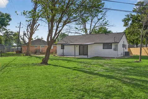 710 Knob Hollow Street Channelview TX 77530