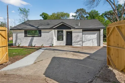 710 Knob Hollow Street Channelview TX 77530
