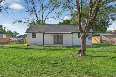 710 Knob Hollow Street Channelview TX 77530