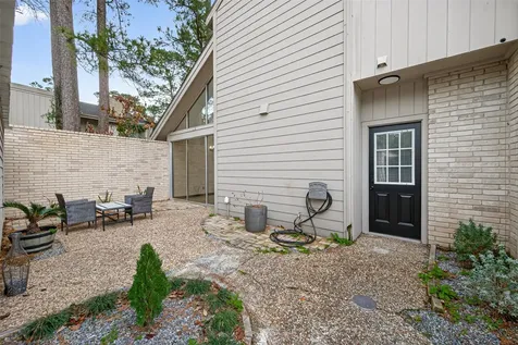 2129 Lake Village Drive Houston TX 77339