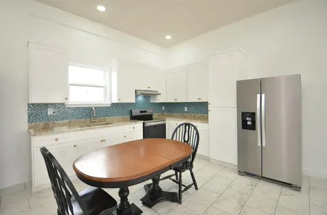 2002 W Airline County Road 55 Rosharon TX 77583