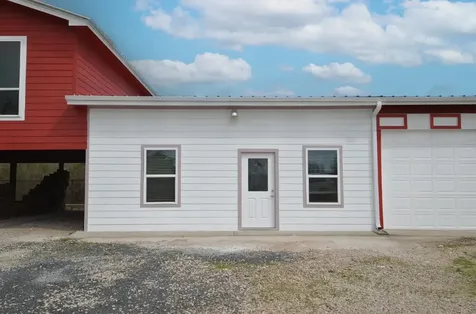 2002 W Airline County Road 55 Rosharon TX 77583