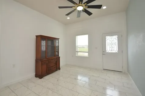 2002 W Airline County Road 55 Rosharon TX 77583