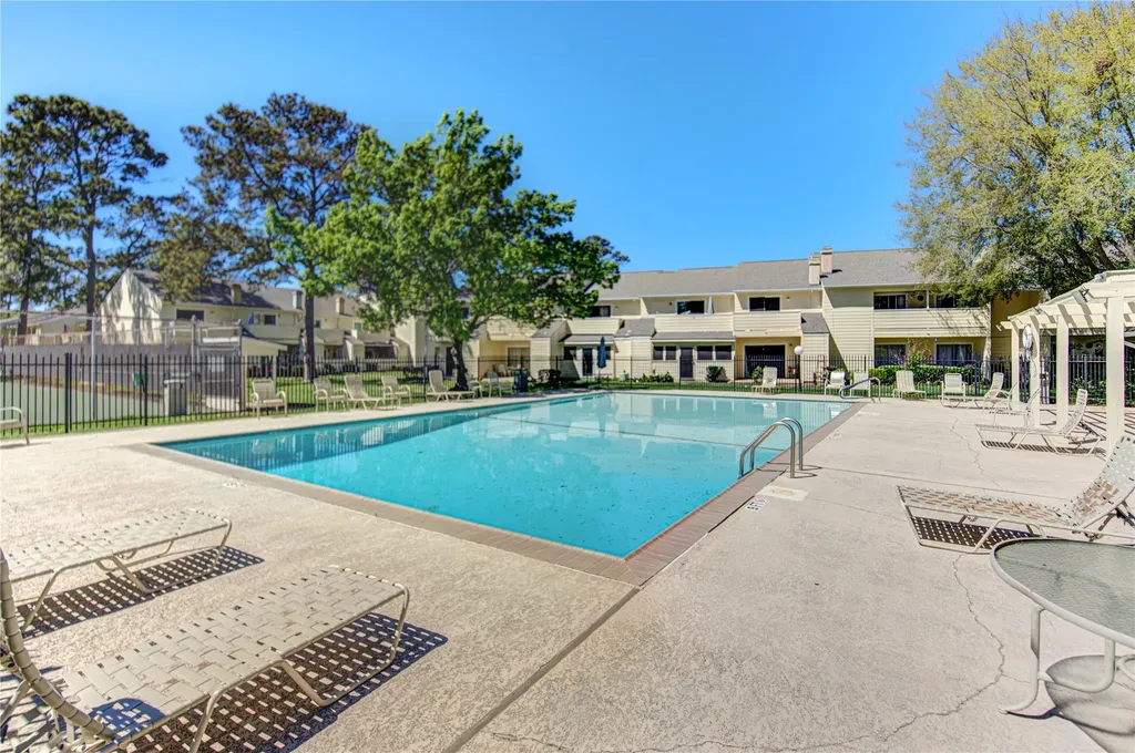 14515 Wunderlich Drive 1602 Houston TX 77069