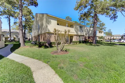 14515 Wunderlich Drive 1602 Houston TX 77069