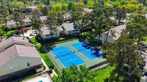 14515 Wunderlich Drive 1602 Houston TX 77069