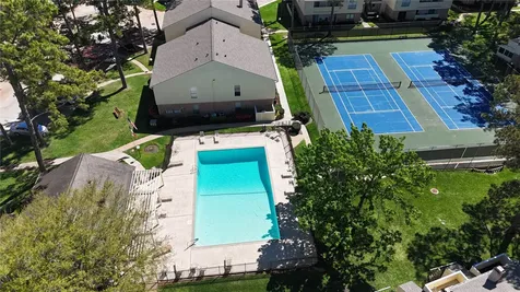 14515 Wunderlich Drive 1602 Houston TX 77069