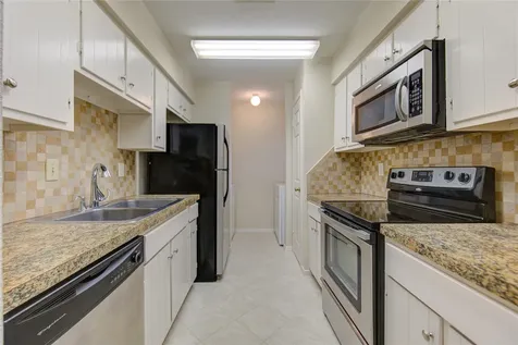 14515 Wunderlich Drive 1602 Houston TX 77069