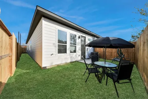 3907 Maggie Street Houston TX 77051