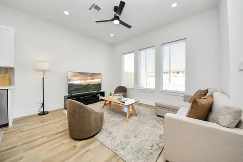 3907 Maggie Street Houston TX 77051