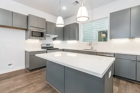 4224 Schuler Street Houston TX 77007